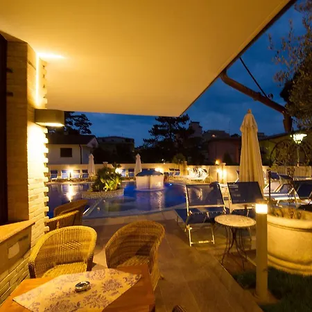 Otel & Wellness Fra I Pini 3*