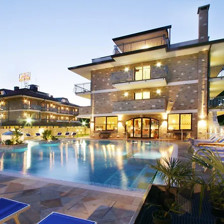 Otel & Wellness Fra I Pini