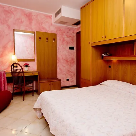 Otel & Wellness Fra I Pini Lignano Sabbiadoro