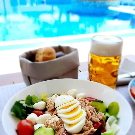 & Wellness Fra I Pini Otel