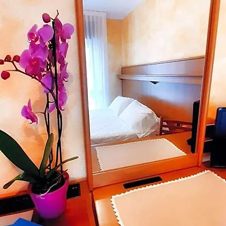 & Wellness Fra I Pini Otel 3*