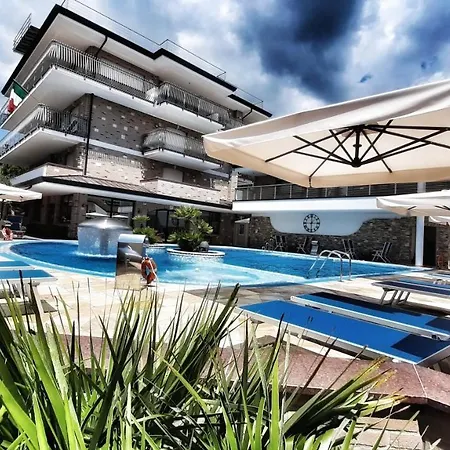 & Wellness Fra I Pini Hotel Lignano Sabbiadoro